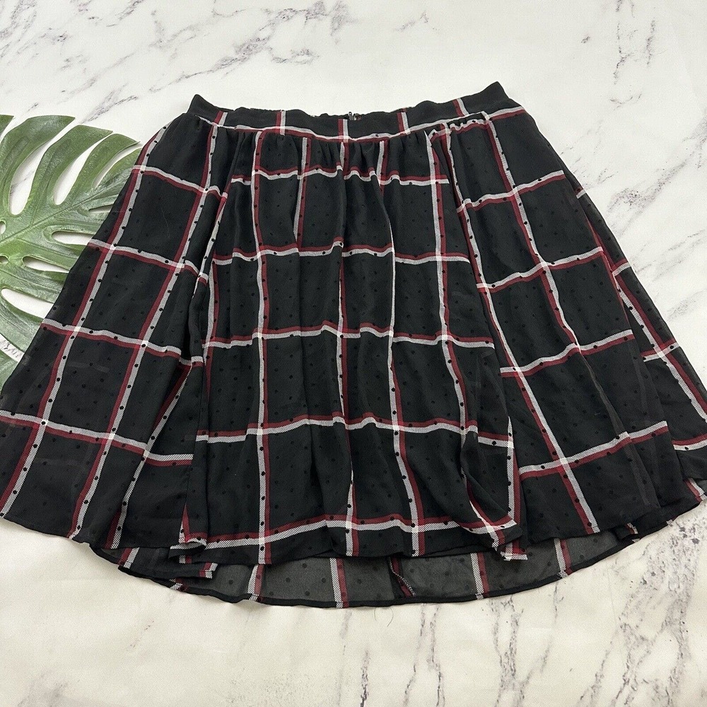 Torrid Plaid A-Line Skirt Plus Size 20 Black Red Swiss Dot Pockets Knee Length